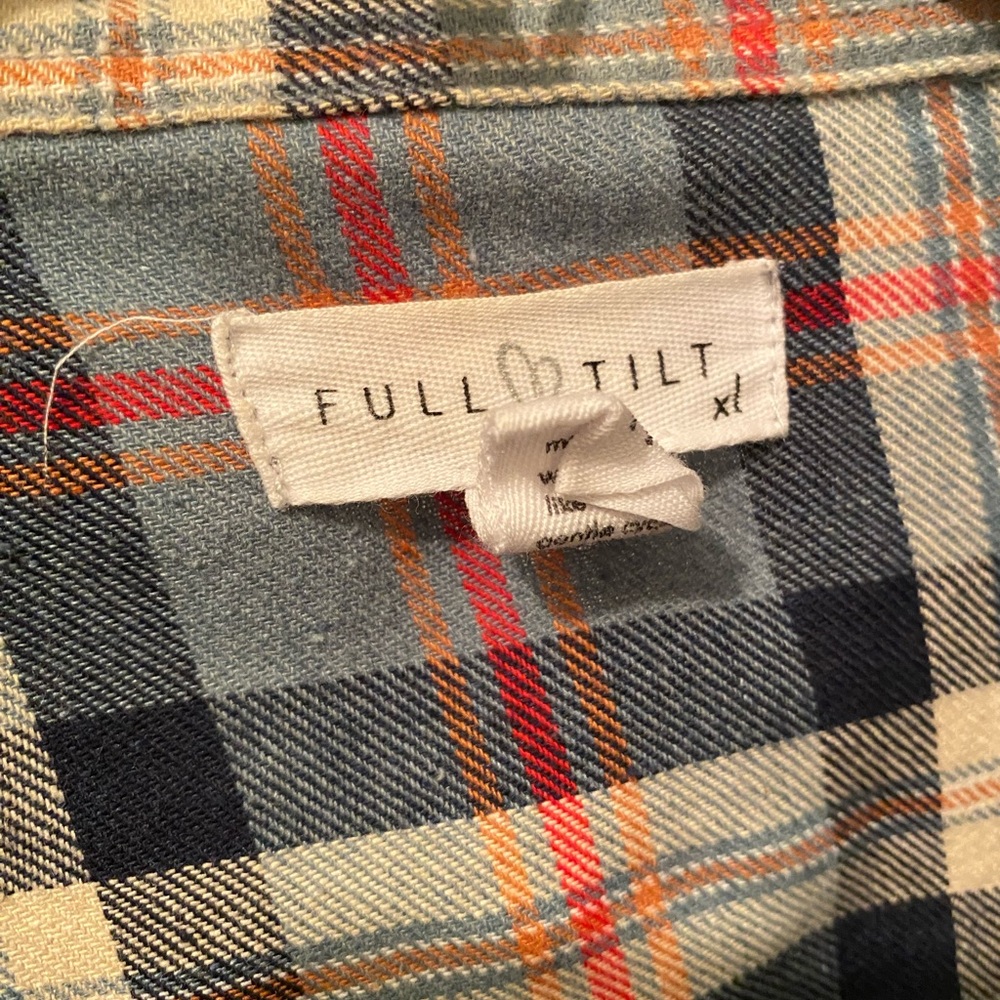 Flannel button down - Picture 4 of 7